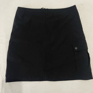 Patagonia Inter Continental Hideaway Skort Skirt 4 Black Nylon Blend Zip Pocket